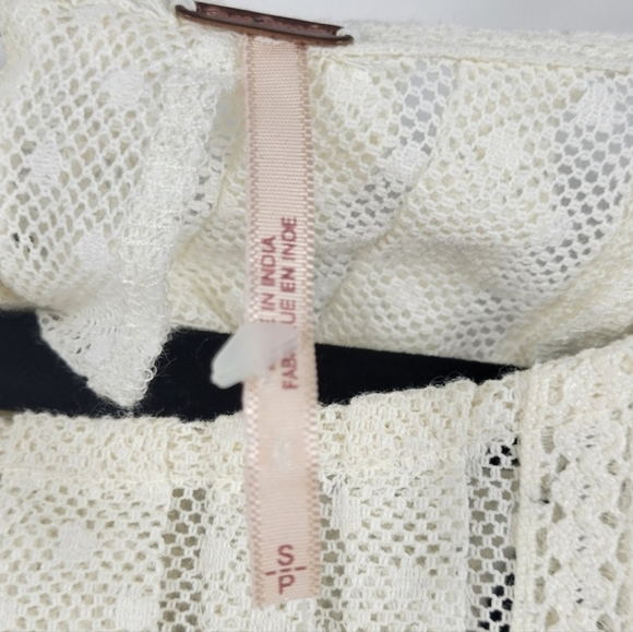 FREE PEOPLE Peplum White Lace Top Blue Embroidery Size Small - Picture 8 of 9